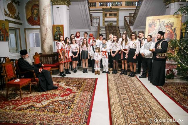 Colindători la Reședința Mitropolitană 2018 – Parohia Cucuteni, Lețcani