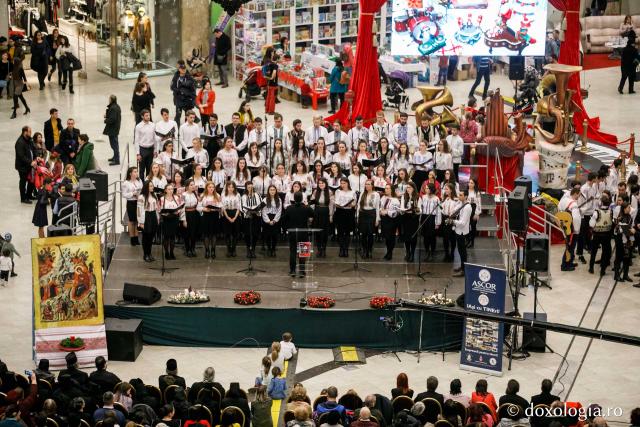 Concerte de colinde la Iași, Botoșani și Piatra Neamț, în prezența Înaltpreasfințitului Părinte Teofan