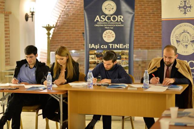 Concurs de dezbateri la ASCOR Iaşi