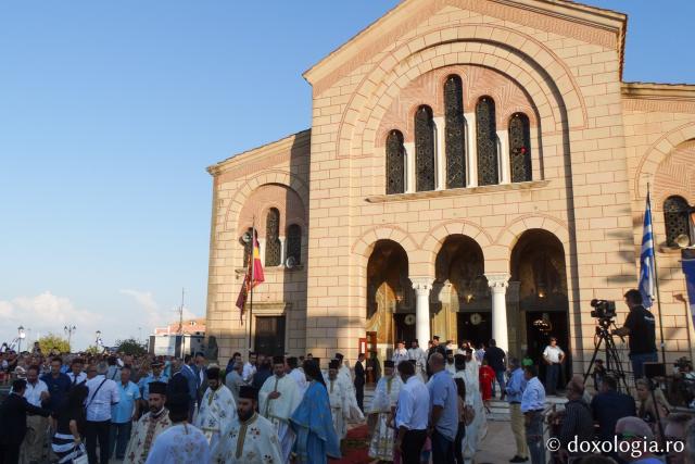 (Foto) Procesiune cu moaștele Sfântului Dionisie din Zakynthos – 17 decembrie 2018