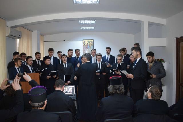 Consfătuirea lunară și colindători la Protopopiatul II Iași