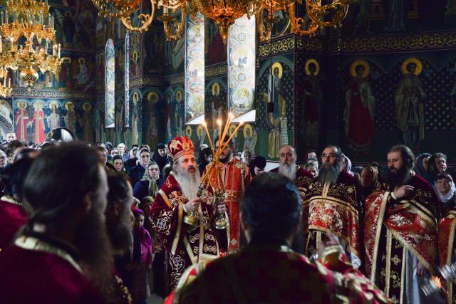 Hram la Mănăstirea Popăuți din Botoșani: „Biruința întru Hristos e singura care îl face cu adevărat pe om biruitor”