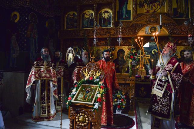 Hram la Mănăstirea Popăuți din Botoșani: „Biruința întru Hristos e singura care îl face cu adevărat pe om biruitor”