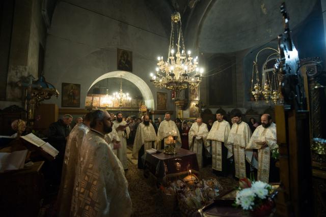 Sfânta Mare Muceniţă Ecaterina a unit în rugăciune preoţi şi credincioşi la Parohia Lozonschi