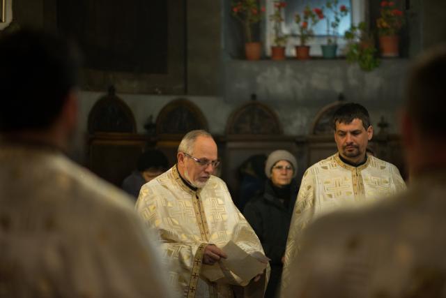 Sfânta Mare Muceniţă Ecaterina a unit în rugăciune preoţi şi credincioşi la Parohia Lozonschi