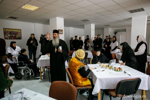 Slujbă de binecuvântare la inaugurarea oficială a Centrului rezidenţial pentru vârstnici „Cuvioasa Nazaria” - Văratec