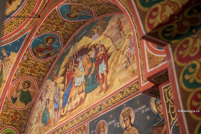 PS Iustin, Episcopul Maramureșului și Sătmarului: Slavă întru cei de sus lui Dumnezeu și pe pământ pace, între oameni bunăvoire (Scrisoare pastorală, 2018)