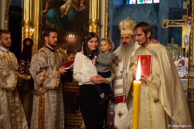 IPS Mitropolit Teofan: „Cel care are credință în Dumnezeu, atunci când totul este bine nu se mândrește, iar când apar necazuri și supărări nădăjduiește în Domnul”