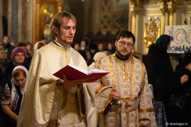 IPS Mitropolit Teofan: „Cel care are credință în Dumnezeu, atunci când totul este bine nu se mândrește, iar când apar necazuri și supărări nădăjduiește în Domnul”