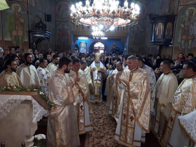 Sfântul Ierarh Spiridon, serbat la Bacău şi Bârlad