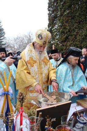 Sfinţirea cea mare a apei în Bucovina