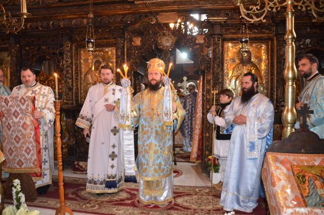 Sfinţirea cea mare a apei în Bucovina