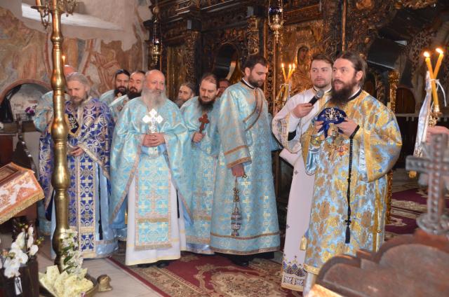 Sfinţirea cea mare a apei în Bucovina