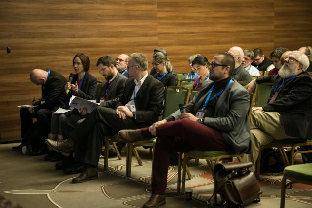 Comunicări ştiinţifice, vernisaj de icoane şi lansări de carte, în cadrul Conferinţei IOTA organizate la Iaşi