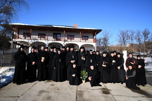 Liturghie arhierească la hramul Mănăstirii Copou din Iași