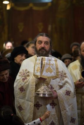 Hram la ctitoria lui Vasile Lupu din Iași: „Având în față chipurile Sfinților Trei Ierarhi, să luăm aminte la icoana viețuirii lor”