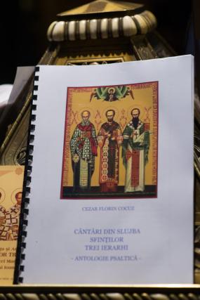 Hram la ctitoria lui Vasile Lupu din Iași: „Având în față chipurile Sfinților Trei Ierarhi, să luăm aminte la icoana viețuirii lor”