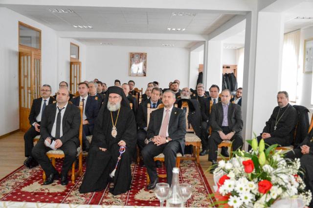 Adunarea eparhială a Arhiepiscopiei Romanului și Bacăului