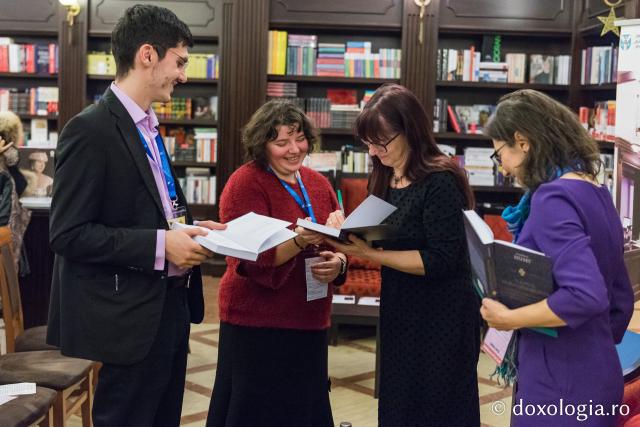 Conferința internațională IOTA de la Iași, la final: Liturghie arhierească la Catedrala Mitropolitană
