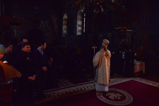 IPS Mitropolit Teofan a slujit la vechea Catedrală mitropolitană din Iași: „Smerenia ta este slava ta”