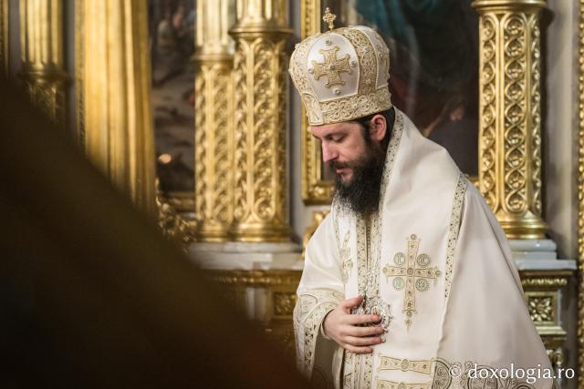 4 ierarhi prezenți la hramul Facultății de Teologie Ortodoxă „Dumitru Stăniloae” din Iași