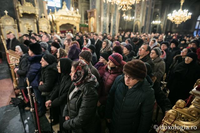 4 ierarhi prezenți la hramul Facultății de Teologie Ortodoxă „Dumitru Stăniloae” din Iași