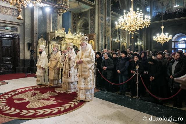 4 ierarhi prezenți la hramul Facultății de Teologie Ortodoxă „Dumitru Stăniloae” din Iași