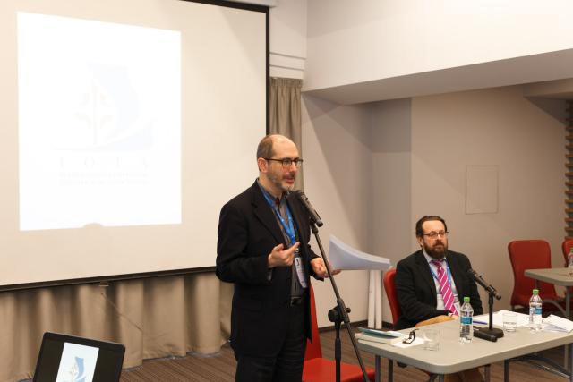 Sesiune de comunicări în cadrul Conferinței Internaţionale IOTA