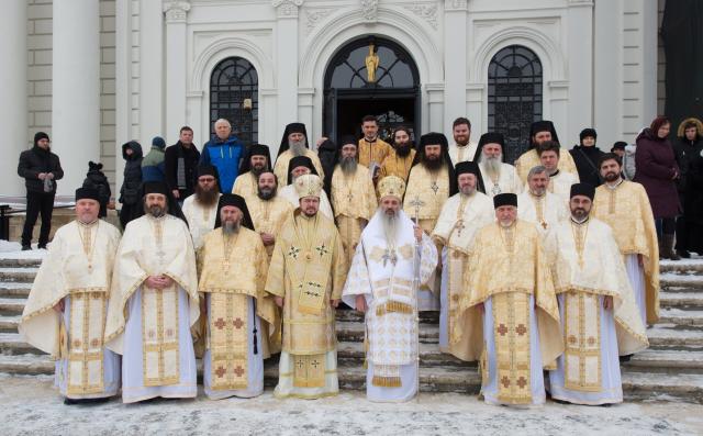 Liturghie arhierească în cinstea Mitropolitului Iosif „cel sfânt şi milostiv”