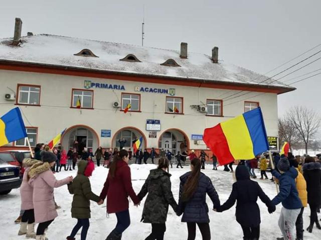 Unirea Principatelor, marcată în Eparhia Romanului şi Bacăului