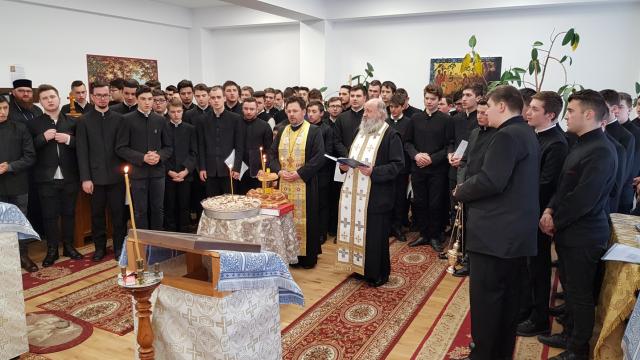 Poetul naţional sărbătorit la Seminarul Teologic Ortodox „Mitropolitul Dosoftei”