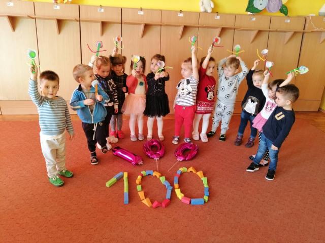 100 de zile de grădiniță - 100 de zile de emoții pozitive, la Grădinița cu Program Prelungit „Sfântul Ioan cel Nou de la Suceava”