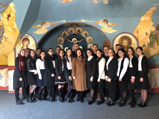 Bitola, Macedonia – Elevii seminariști de la Mănăstirea Neamț concurează pentru marele premiu