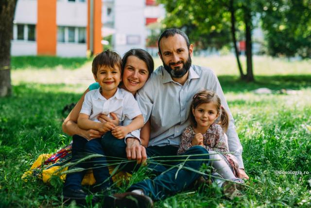 Familia creştină – speranţa României