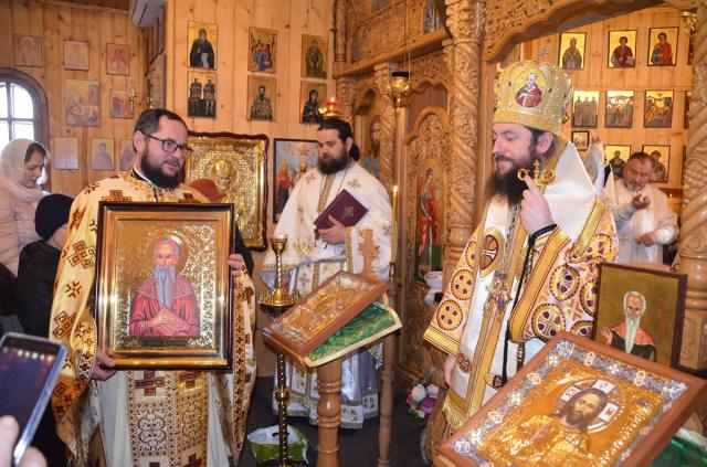 Liturghie arhierească la hramul Bisericii „Sfântul Haralambie” din Suceava