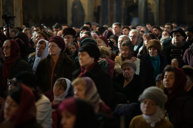 Hram la Catedrala mitropolitană din Iași: „Creștinul ortodox este închinat lui Dumnezeu, este îmbisericit, este altoit ca o ramură pe trunchiul Bisericii”