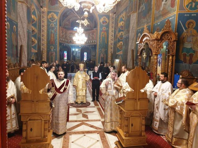 Şedinţa Adunării eparhiale a Episcopiei Huşilor