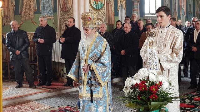 Hramul Parohiei Slătioara