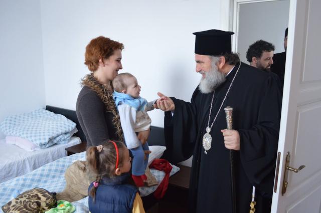 Un astfel de arhiereu se cuvenea să aveţi!