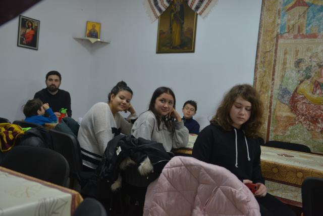 „La cuptorul Tincăi”: Curs de gătit pentru copii inspirat din poveștile lui Creangă