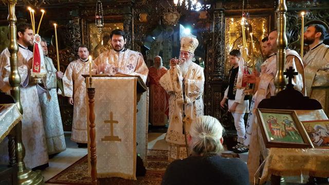 „Mândria depărtează pe om de Dumnezeu şi pe om de celălalt om”