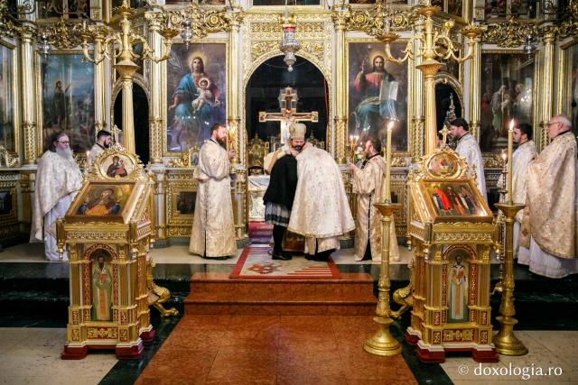 Ortodoxia nu are granițe: un tânăr din Iași, hirotonit preot pentru românii din Insulele Feroe
