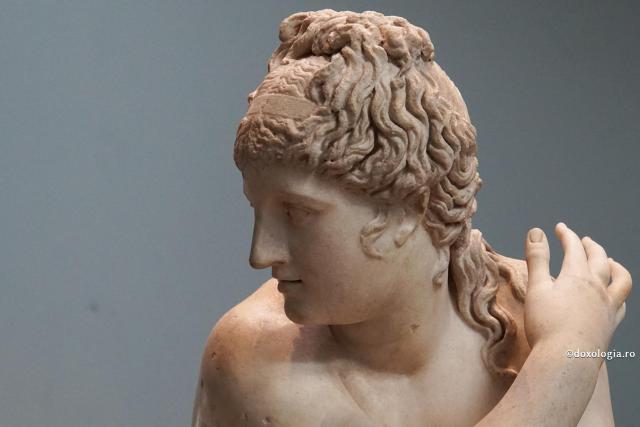 Care era statutul femeii în familia greco-romană?