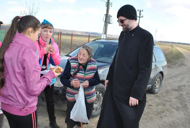 „Hristos: sufletul satului meu” în parohiile Buhăieni şi Drăgăneşti