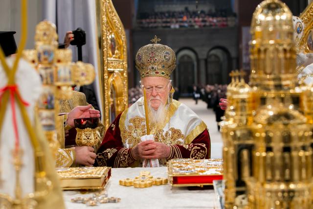 Mesajul Patriarhului Ecumenic la începutul Postului Mare: „Întreaga noastră spiritualitate și viață liturgică transmit mireasma și lumina Învierii”