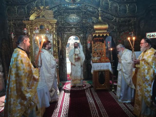PS Antonie de Bălți la hramul ctitoriei Sfântului Voievod Ștefan cel Mare din Hârlău