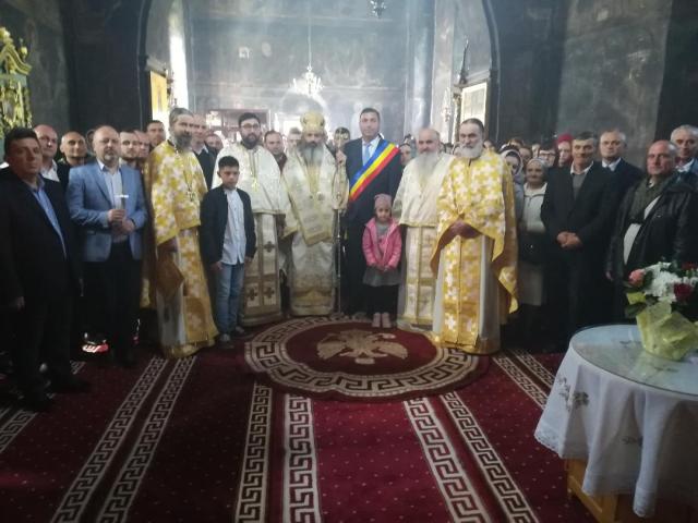 PS Antonie de Bălți la hramul ctitoriei Sfântului Voievod Ștefan cel Mare din Hârlău