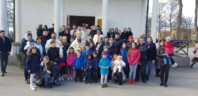 PS Episcop Macarie: „Dacă rămânem până la sfârşit pe drumul dureros al Golgotei, urcându-ne pe Cruce, vom învia împreună cu Hristos”