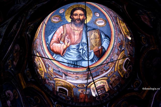Hristos S-a arătat în Joia Mare Sfântului Serafim de Sarov, pe când binecuvânta credincioșii
