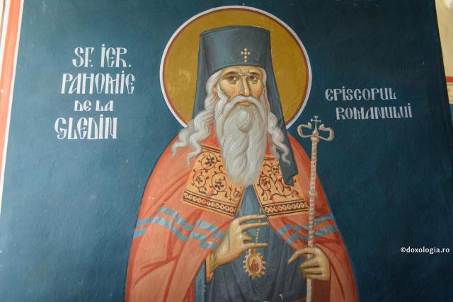 Sfântul Pahomie – Episcopul care I-a zidit casă lui Dumnezeu în Poiana Raiului